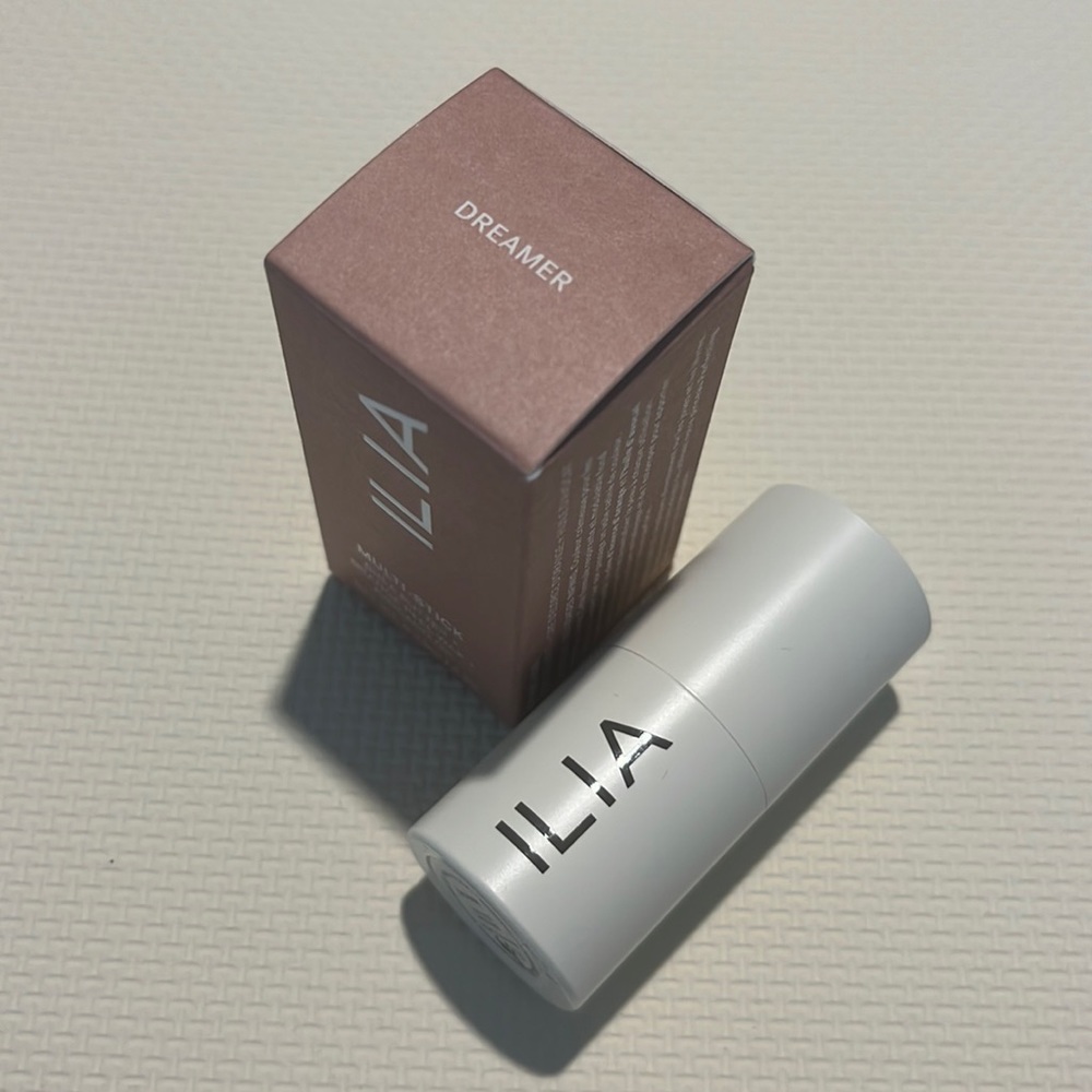 ILIA Multi-Stick shade Dreamer